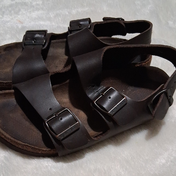 Birkenstock Brown Sandals with Adjustable Straps - Picture 1 of 7